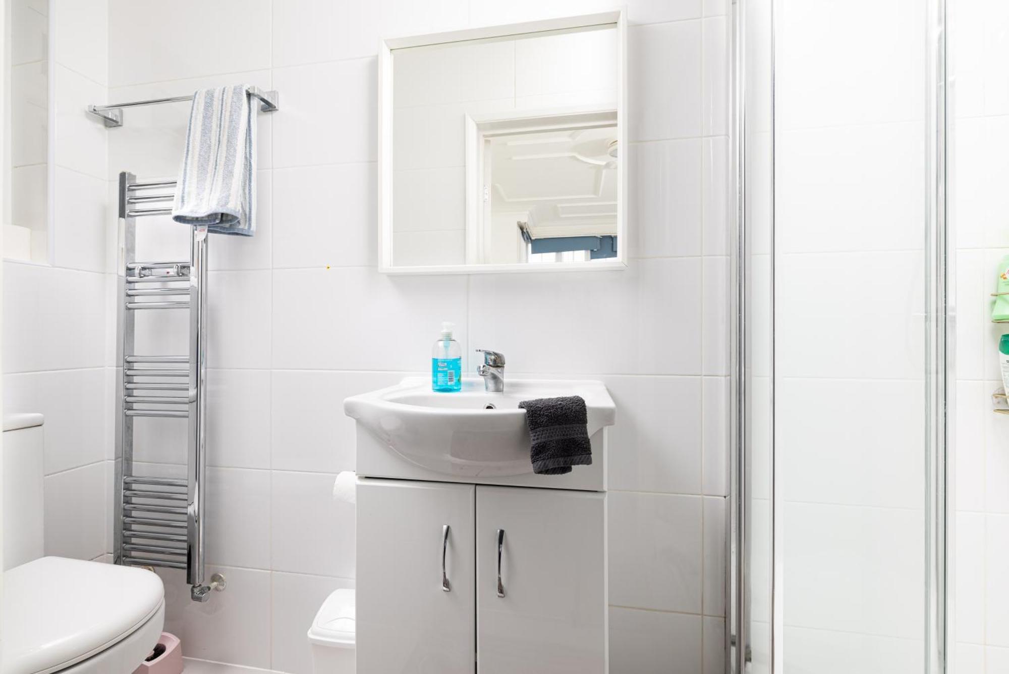 Bright Studio On Golders Green Road London Ngoại thất bức ảnh